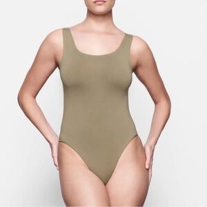 Skims | Tank Army Green Bodysuit